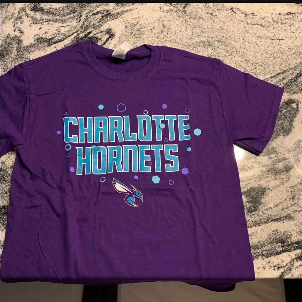 Ladies Hornets T-shirt NWOT - Picture 1 of 2